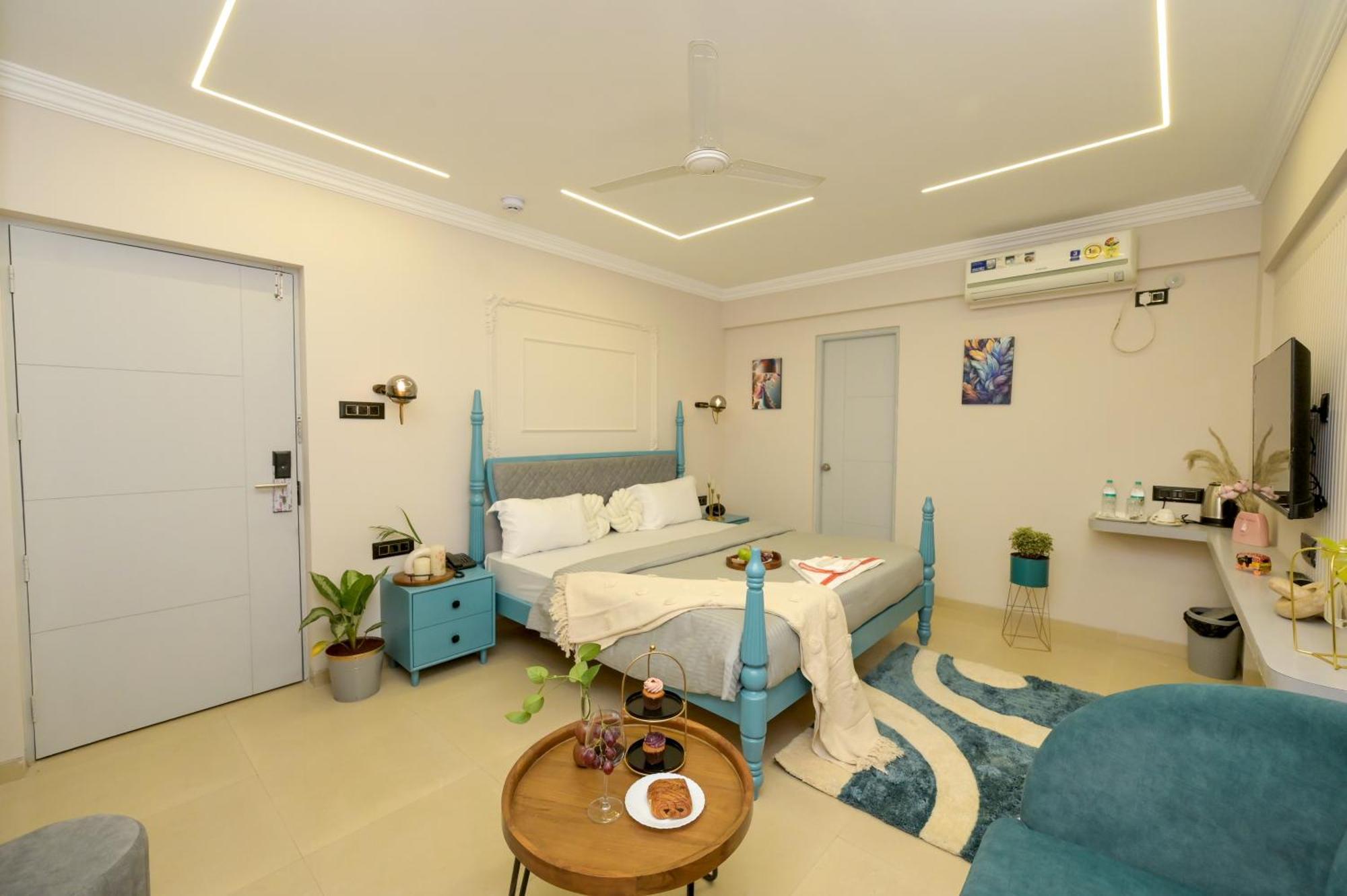 Hotel Miraya Inn - A Boutique Stay Pune Bagian luar foto